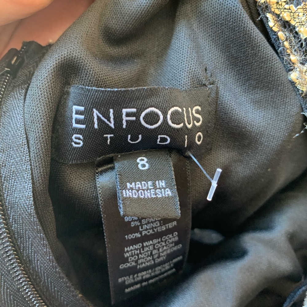 ENFOCUS DRESS - Picture 3 of 3